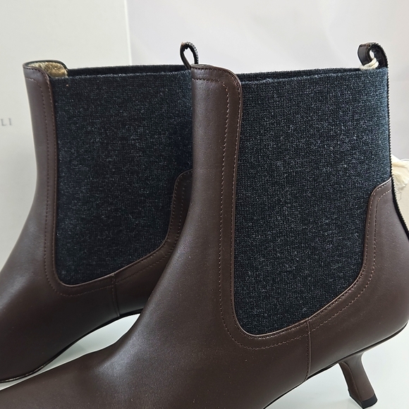 NEW Brunello Cucinelli Leather Monili Comma-Heel Ankle Boots Size 39.5 - Picture 8 of 16